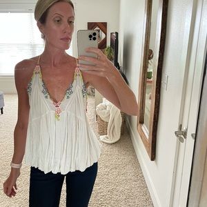 Free People embroidered floral tank size Xs